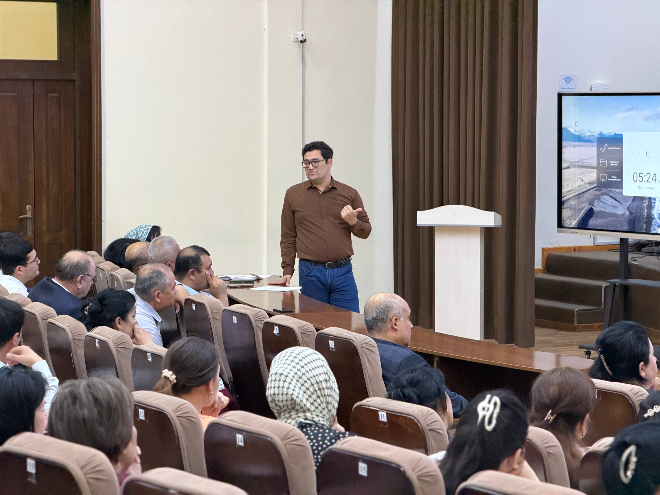 Milliy reyting ko‘rsatkichlari bo‘yicha amaliy muloqot davom etmoqda Gallery Image