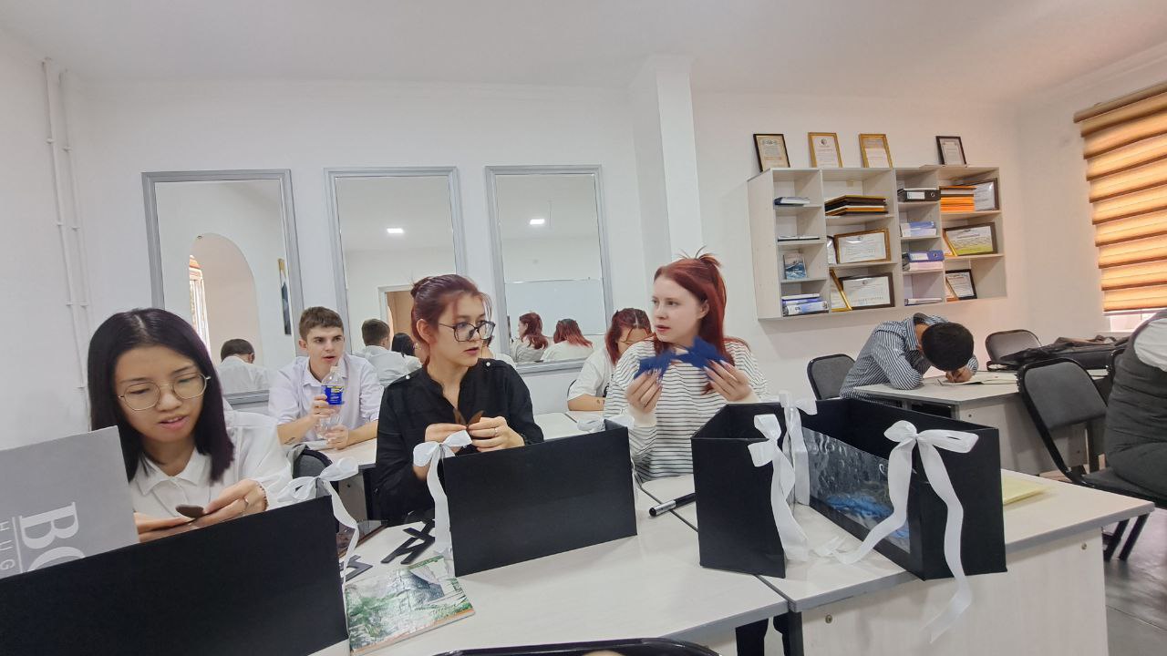 Психология марказида амалий машғулотлар: назариядан амалиётга йўл Gallery Image