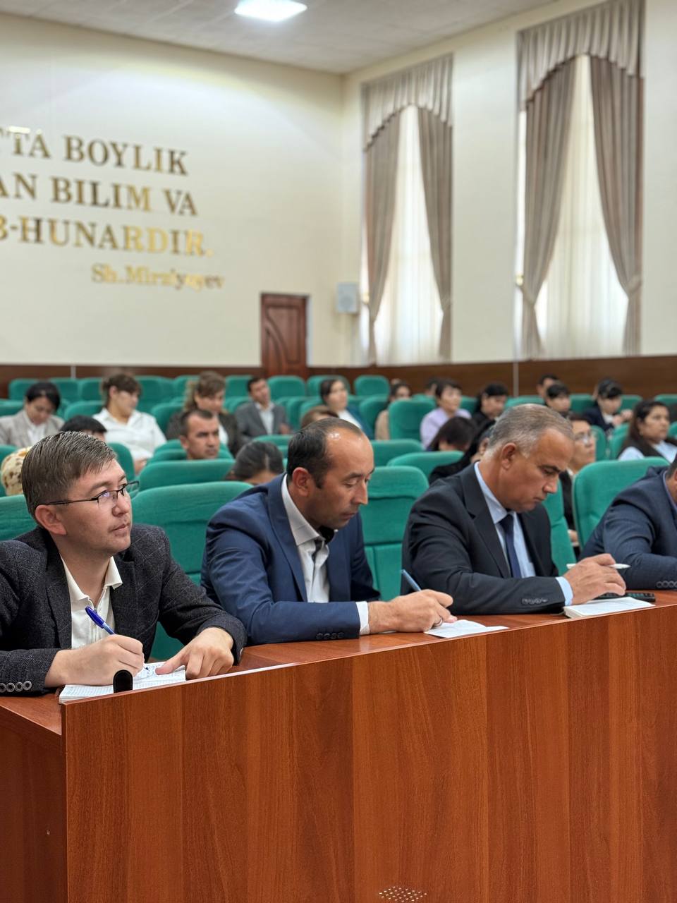 “Kelajak soatlari” mavzusida seminar bo‘lib o‘tdi Gallery Image