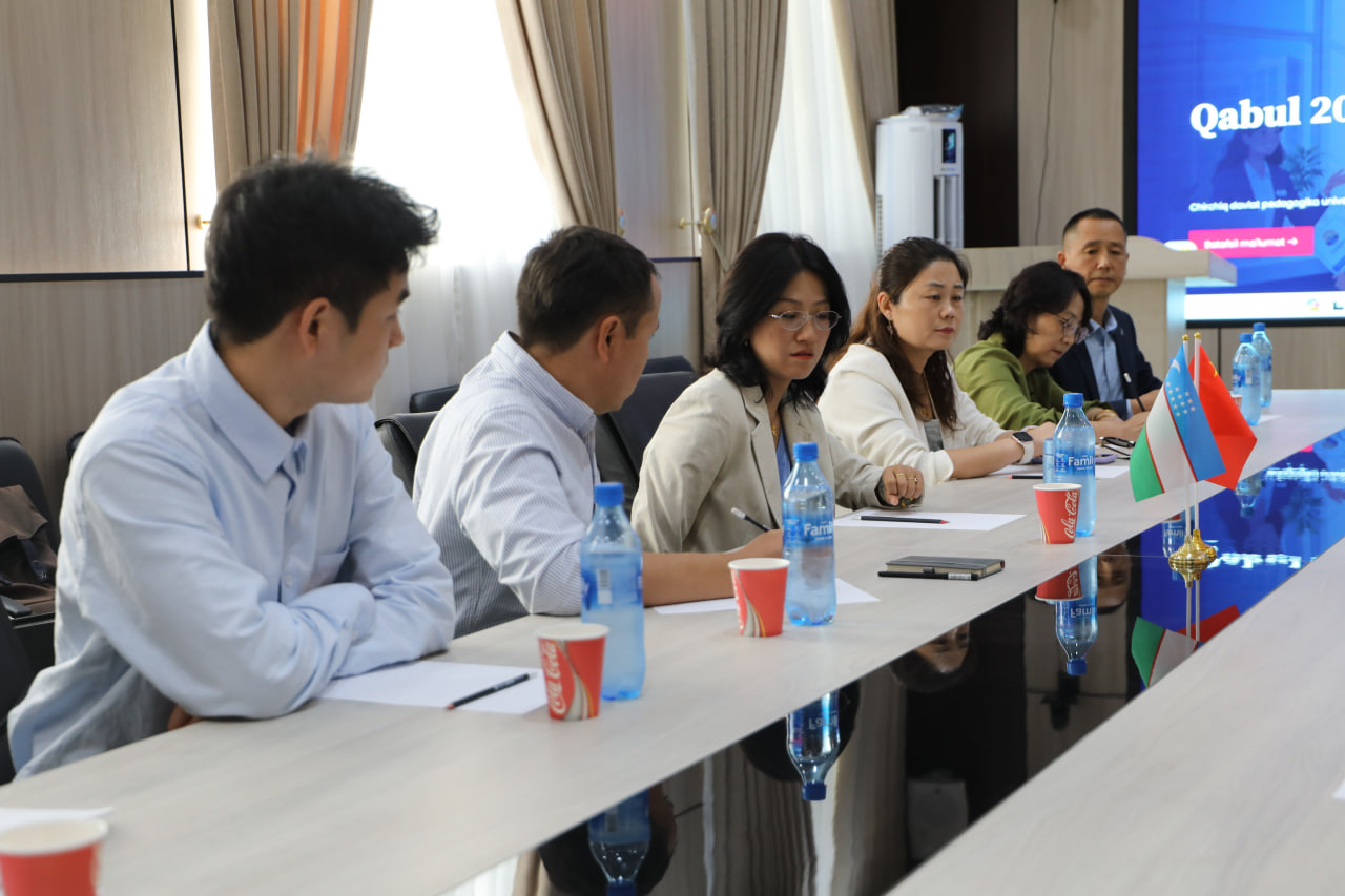 Cooperation Prospects Discussed with Delegation from Beijing University of Law Gallery Image